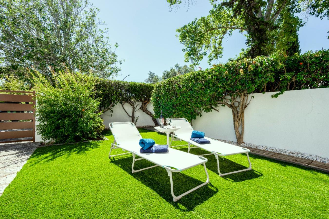 Garden House - Golf & *